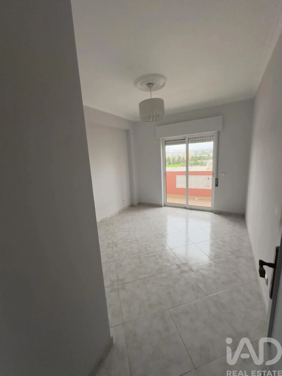 Apartamento T2 para Venda em Loule (São Clemente) Foto 15