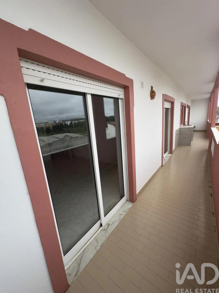 Apartamento T2 para Venda em Loule (São Clemente) Foto 9