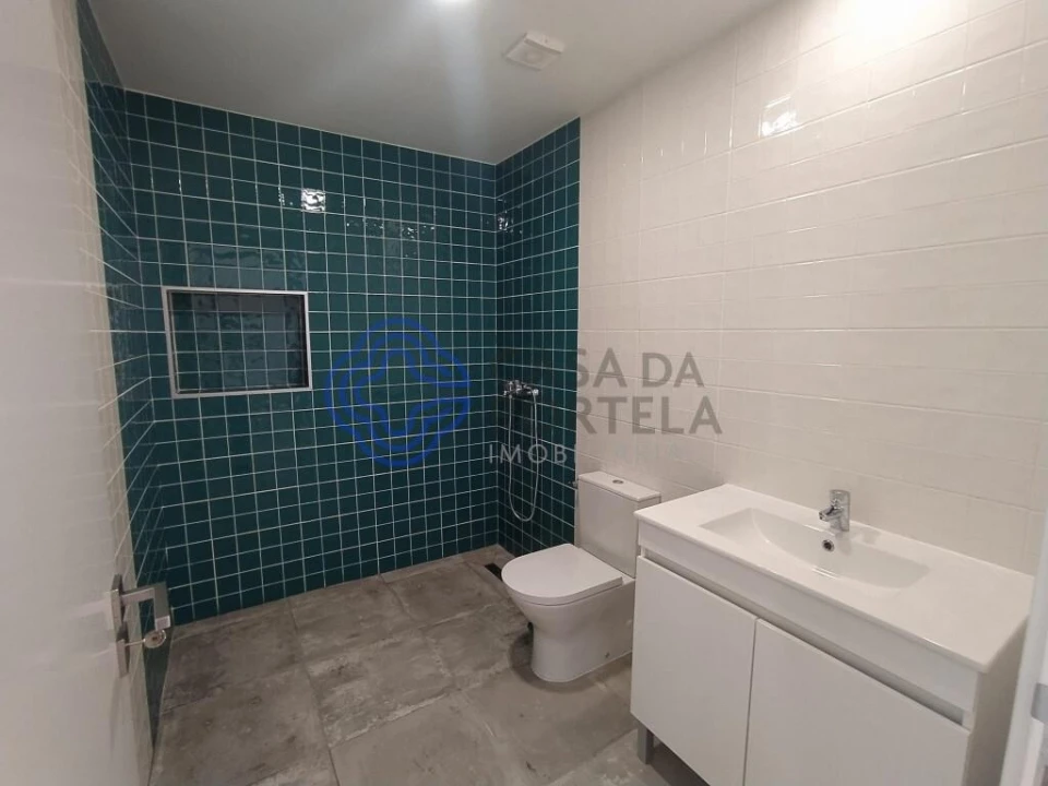 Moradia T2 para Venda em Carregueiros Foto 6