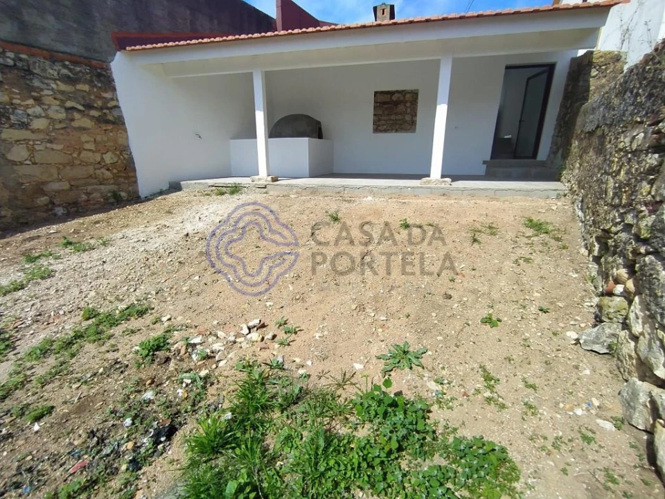 Moradia T2 para Venda em Carregueiros Foto 28