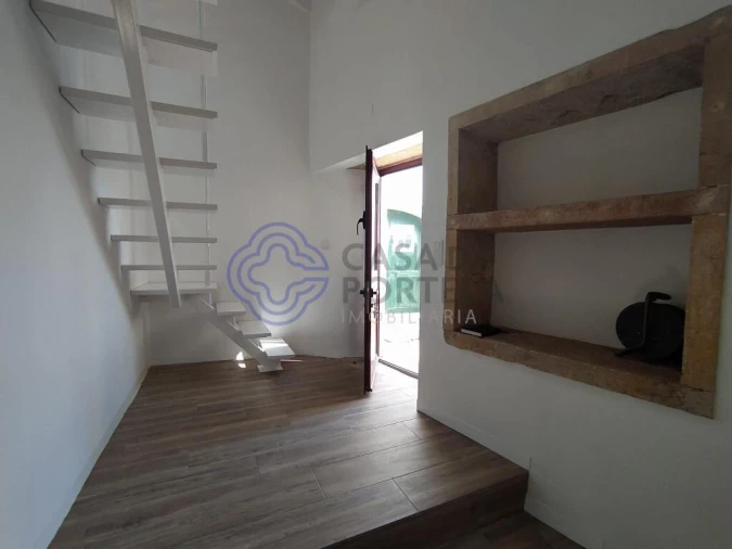 Moradia T2 para Venda em Carregueiros Foto 12