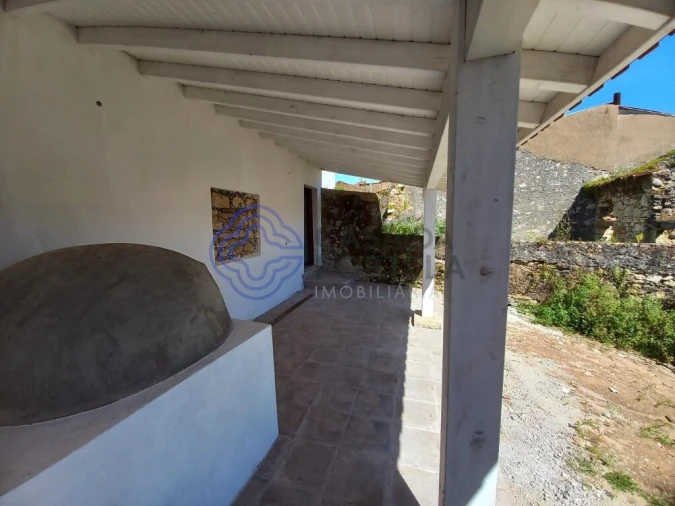 Moradia T2 para Venda em Carregueiros Foto 27