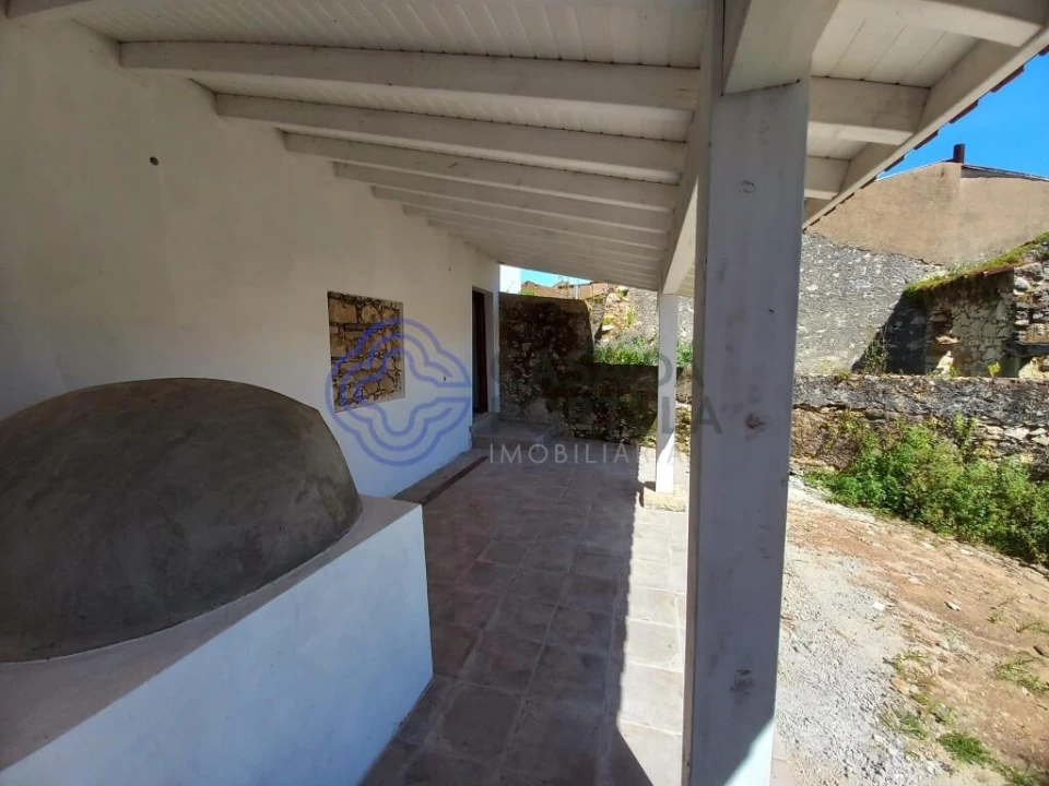 Moradia T2 para Venda em Carregueiros Foto 27