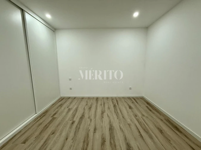 Apartamento T2 para Venda em Ribeirão Foto 7
