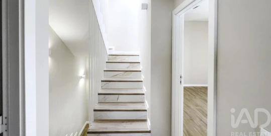 Moradia T3 para Venda em Lagoa e Carvoeiro