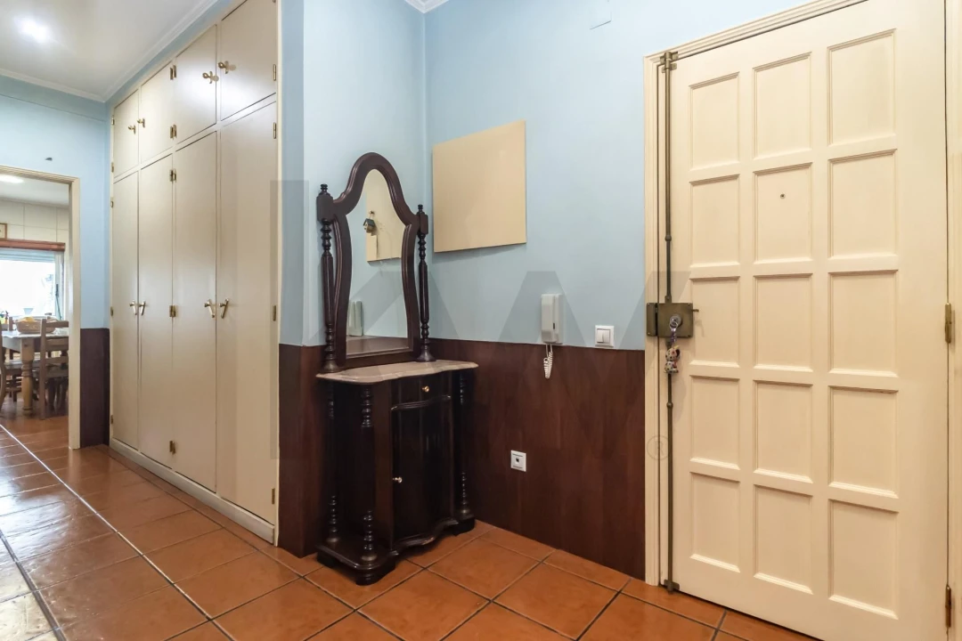 Apartamento T2 para Venda em Amora Foto 6