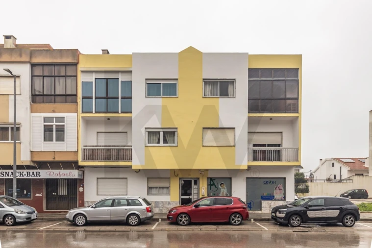 Apartamento T2 para Venda em Amora Foto 32