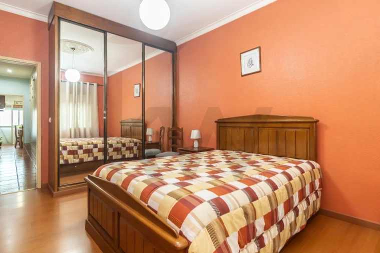 Apartamento T2 para Venda em Amora Foto 22