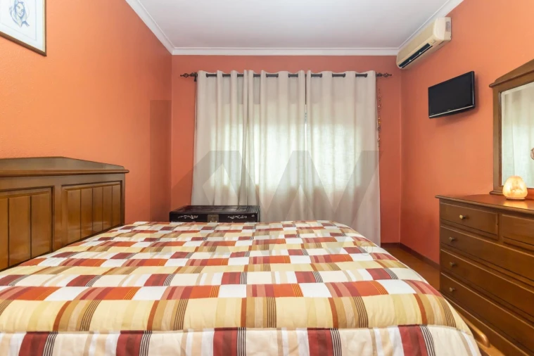 Apartamento T2 para Venda em Amora Foto 20