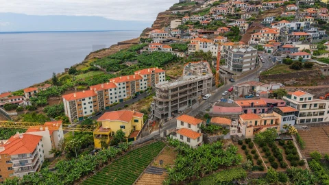 Apartamento T1 para Venda em Camara de Lobos