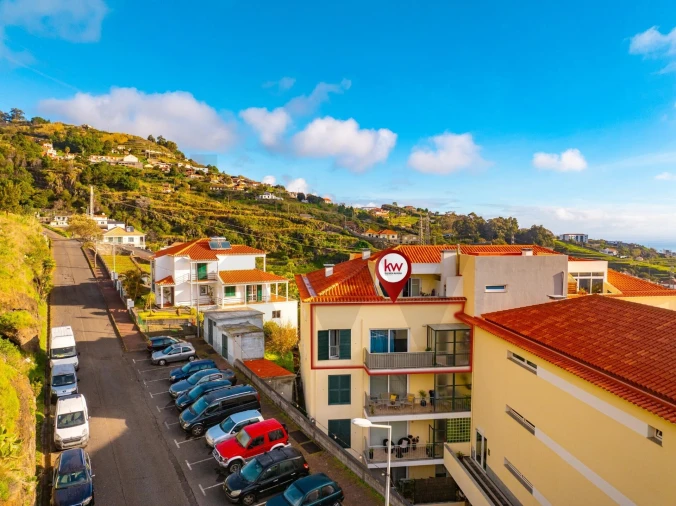 Apartamento T1 para Venda em Caniço Foto 4