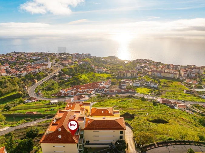 Apartamento T1 para Venda em Caniço Foto 28