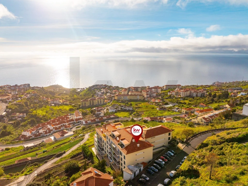 Apartamento T1 para Venda em Caniço Foto 27