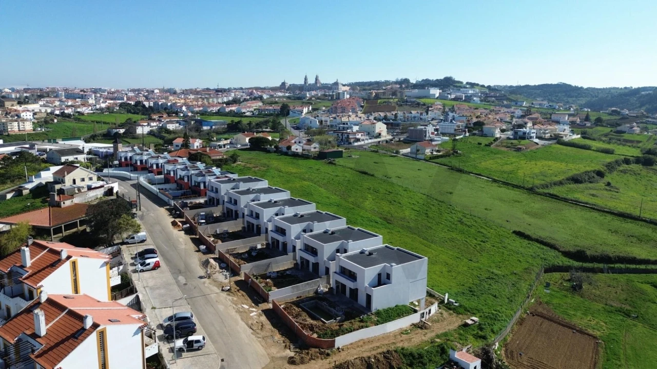 Moradia T4 para Venda em Mafra Foto 11