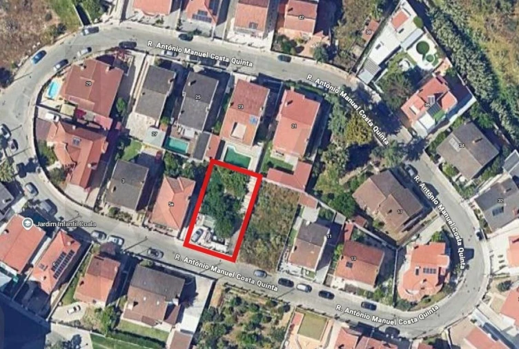 Terreno para Venda em Charneca de Caparica e Sobreda Foto 15