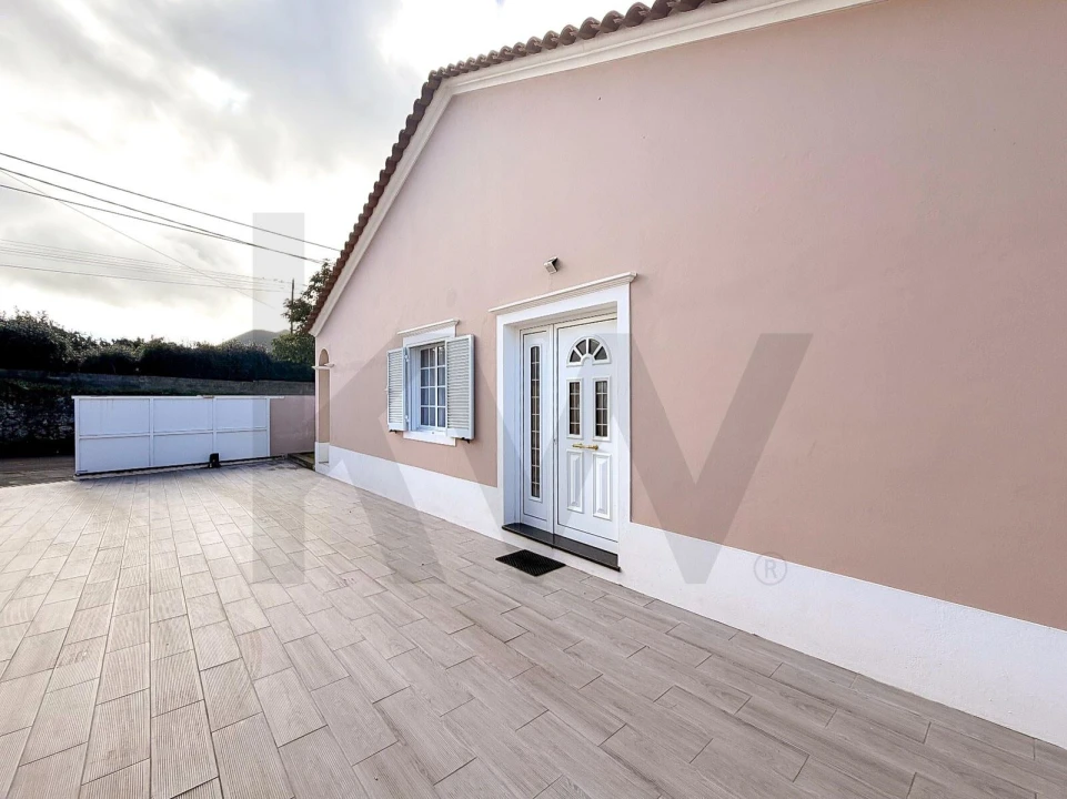 Moradia T3 para Venda em São Vicente Ferreira Foto 3