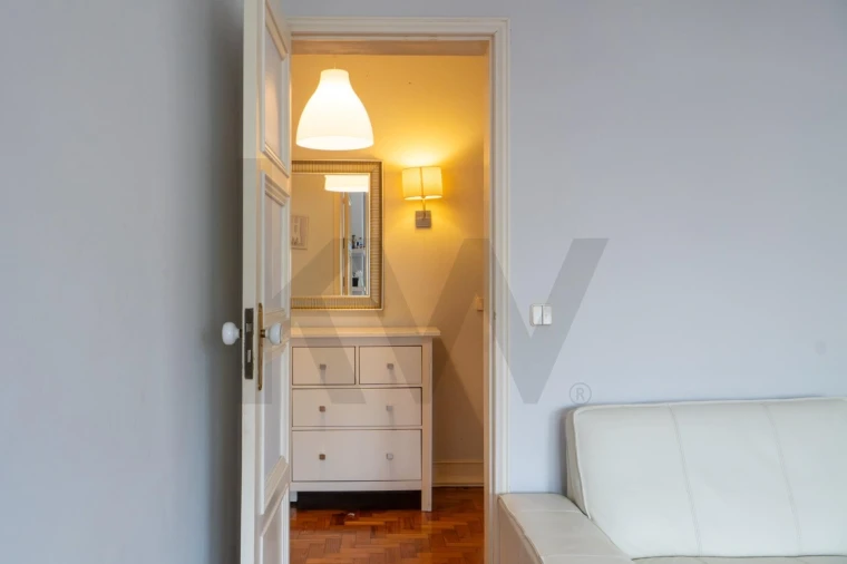 Apartamento T3 para Venda em Beato Foto 3