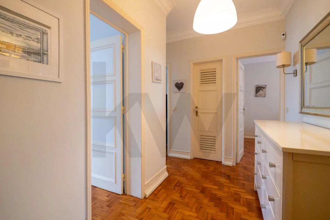 Apartamento T3 para Venda em Beato Foto 2