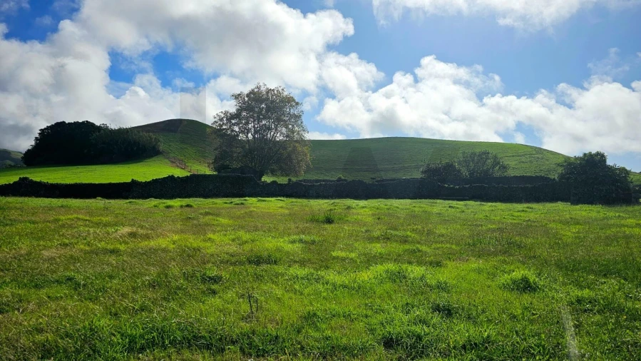 Terreno para Venda em Rabo de Peixe Foto 20