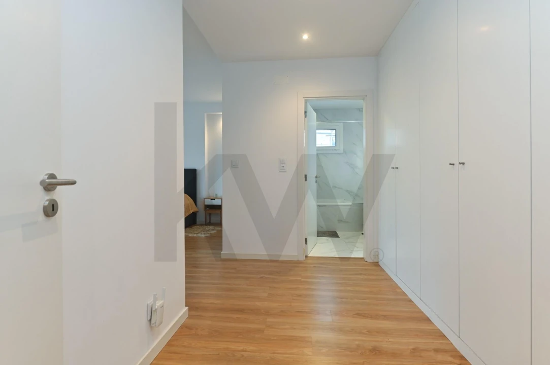 Moradia T3 para Venda em Porto Salvo Foto 14