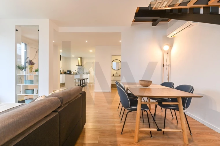 Moradia T3 para Venda em Porto Salvo Foto 8