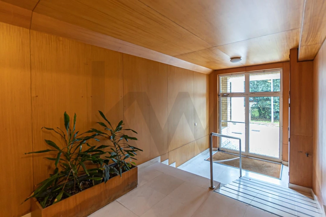 Apartamento T2 para Venda em São Mamede de Infesta e Senhora da Hora Foto 2