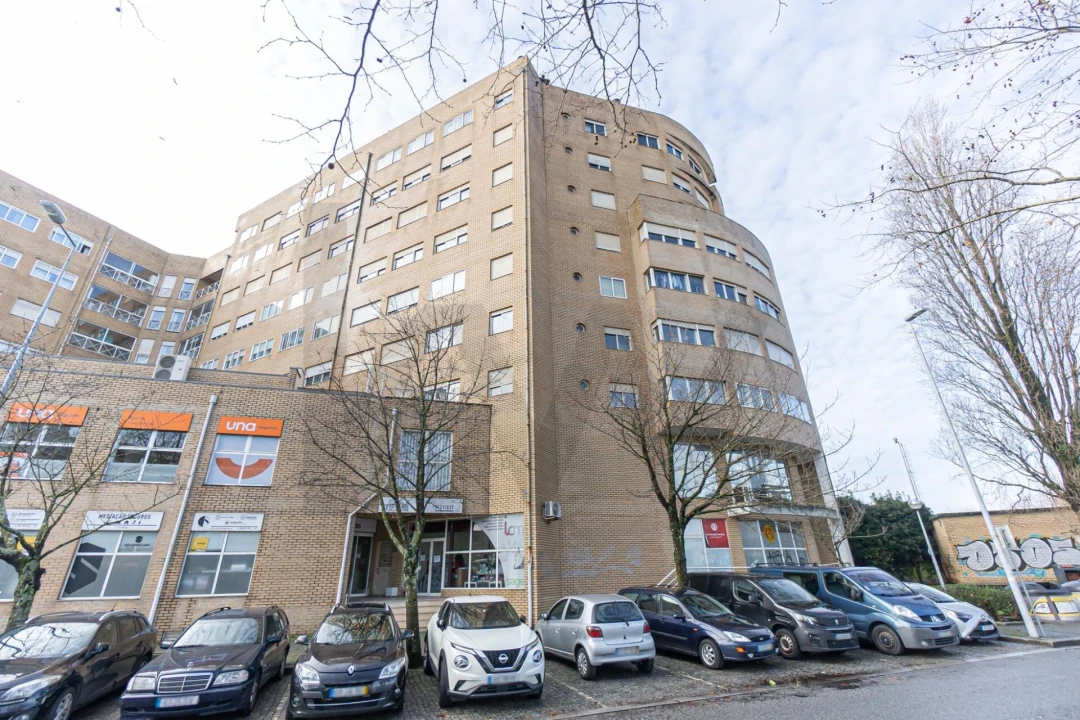 Apartamento T2 para Venda em São Mamede de Infesta e Senhora da Hora Foto 1