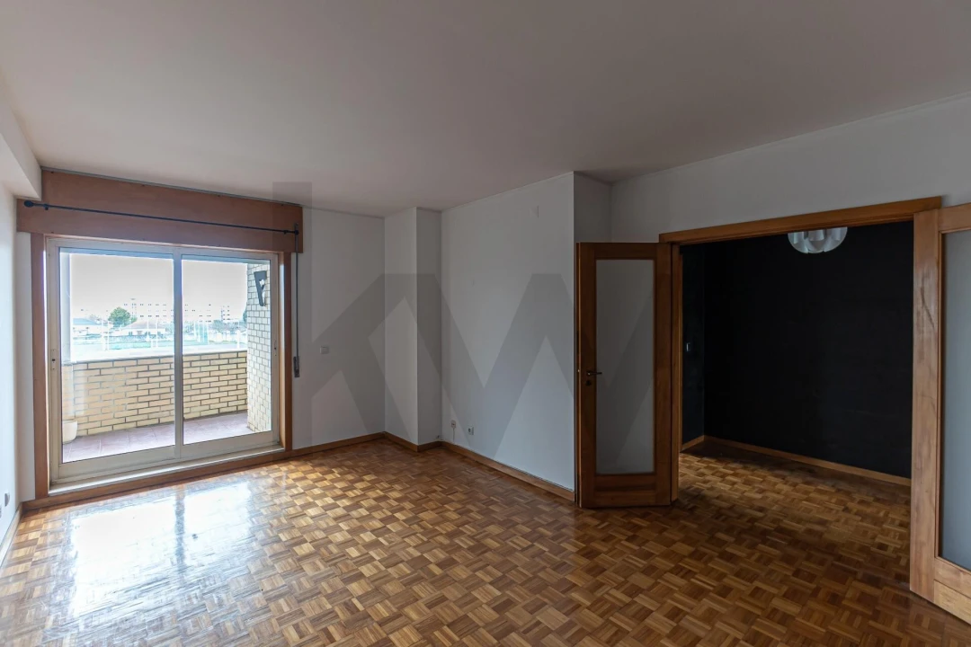 Apartamento T2 para Venda em São Mamede de Infesta e Senhora da Hora Foto 23