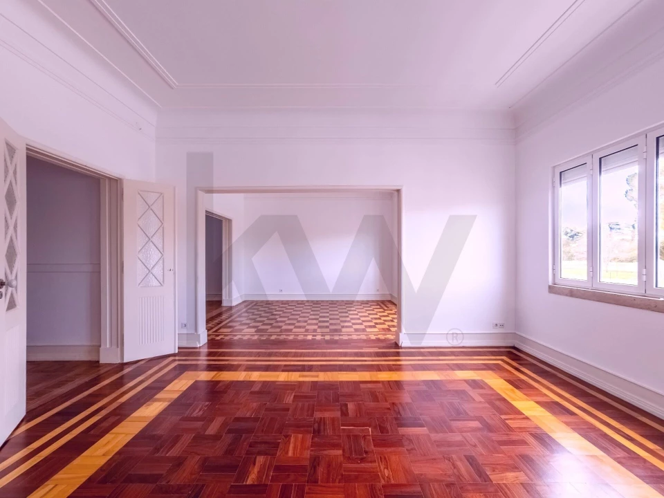 Apartamento T4 para Arrendamento em Avenidas Novas Foto 8