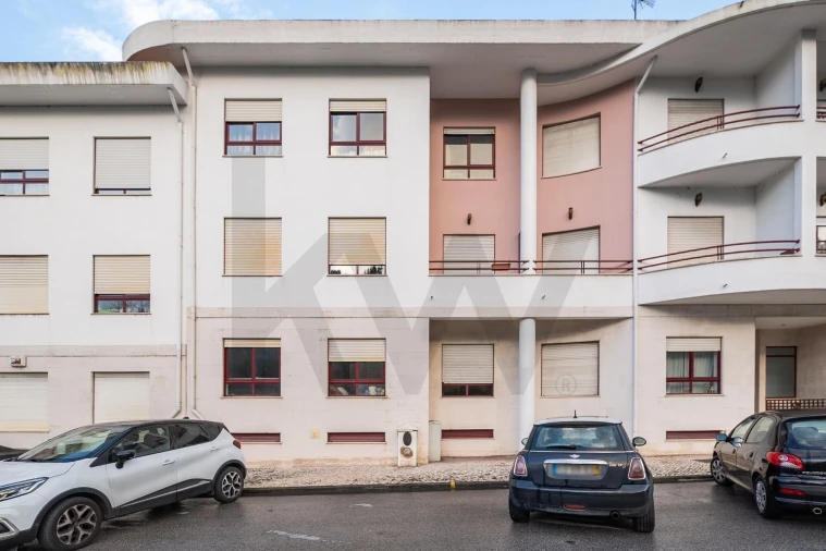 Apartamento T3 para Arrendamento em São Martinho do Bispo e Ribeira de Frades Foto 1