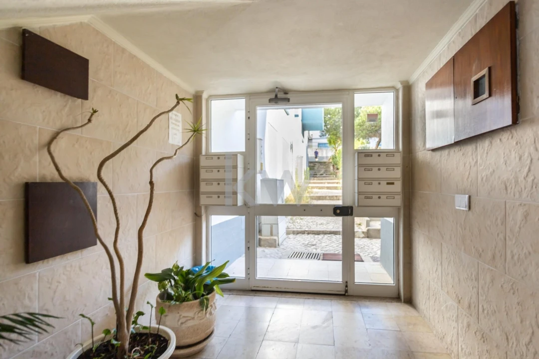 Apartamento T3 para Arrendamento em Charneca de Caparica e Sobreda Foto 17