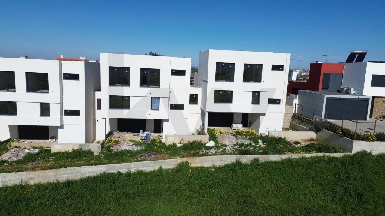 Moradia T4 para Venda em Mafra Foto 7