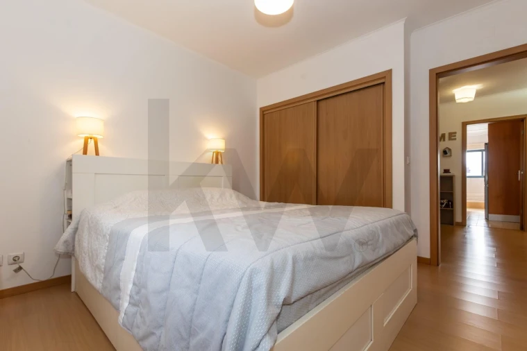 Apartamento T2 para Venda em Rosto do Cão (São Roque) Foto 9