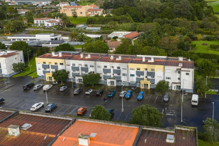 Apartamento T2 para Venda em Rosto do Cão (São Roque) Foto 19