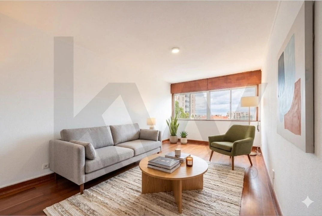 Apartamento T3 para Arrendamento em Lumiar Foto 14