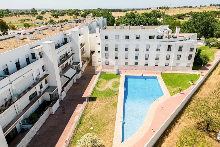 Apartamento T5 para Venda em Malagueira e Horta das Figueiras Foto 45