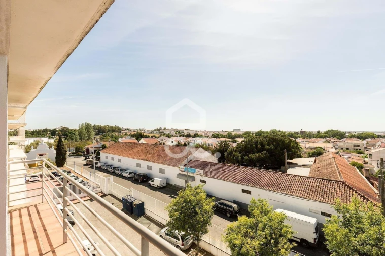 Apartamento T5 para Venda em Malagueira e Horta das Figueiras Foto 29