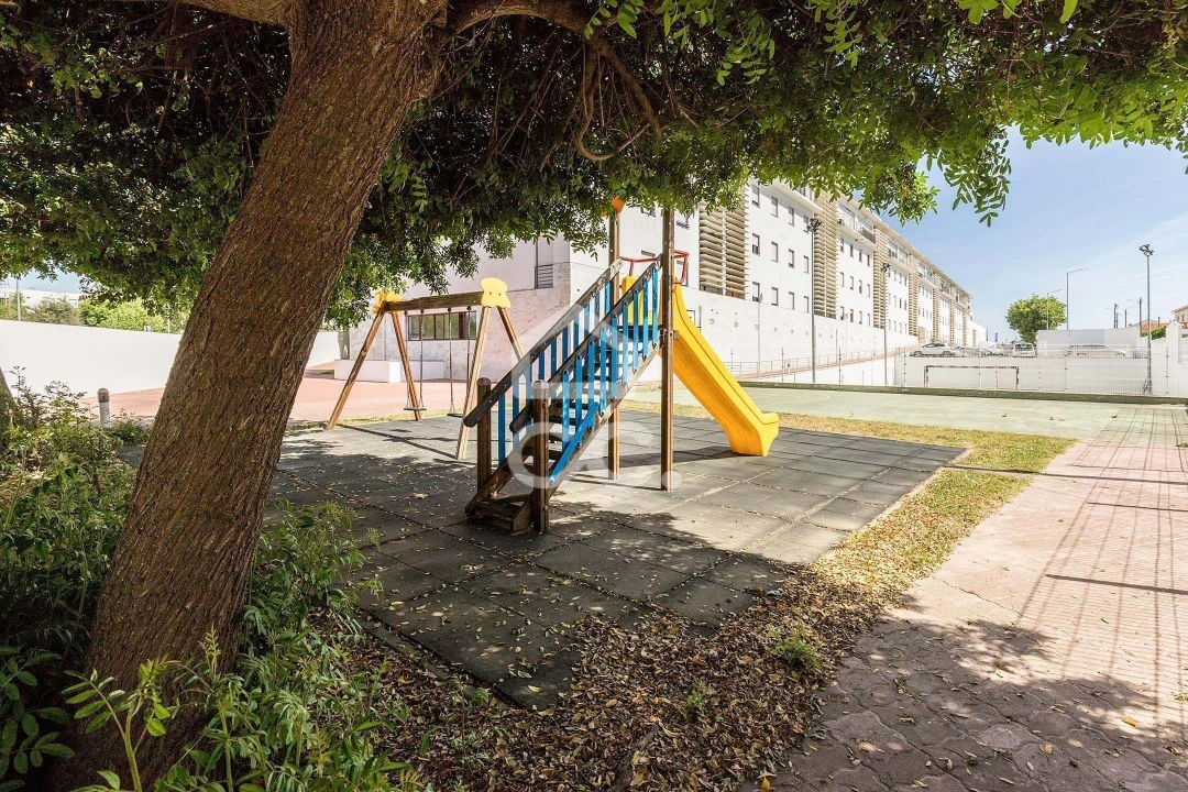 Apartamento T5 para Venda em Malagueira e Horta das Figueiras Foto 39