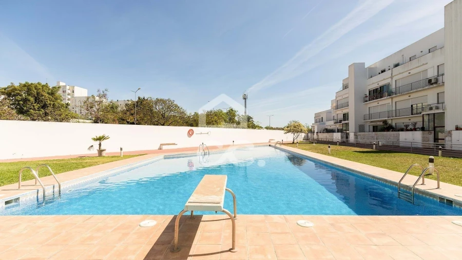 Apartamento T5 para Venda em Malagueira e Horta das Figueiras