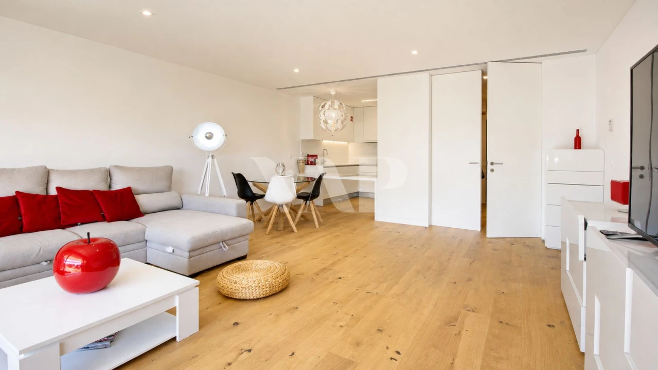 Apartamento T1 para Venda em Quarteira Foto 6