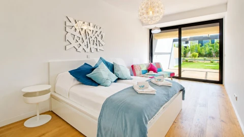 Apartamento T1 para Venda em Quarteira