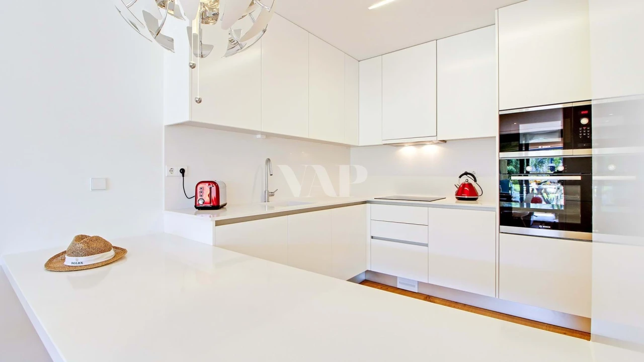 Apartamento T1 para Venda em Quarteira Foto 3