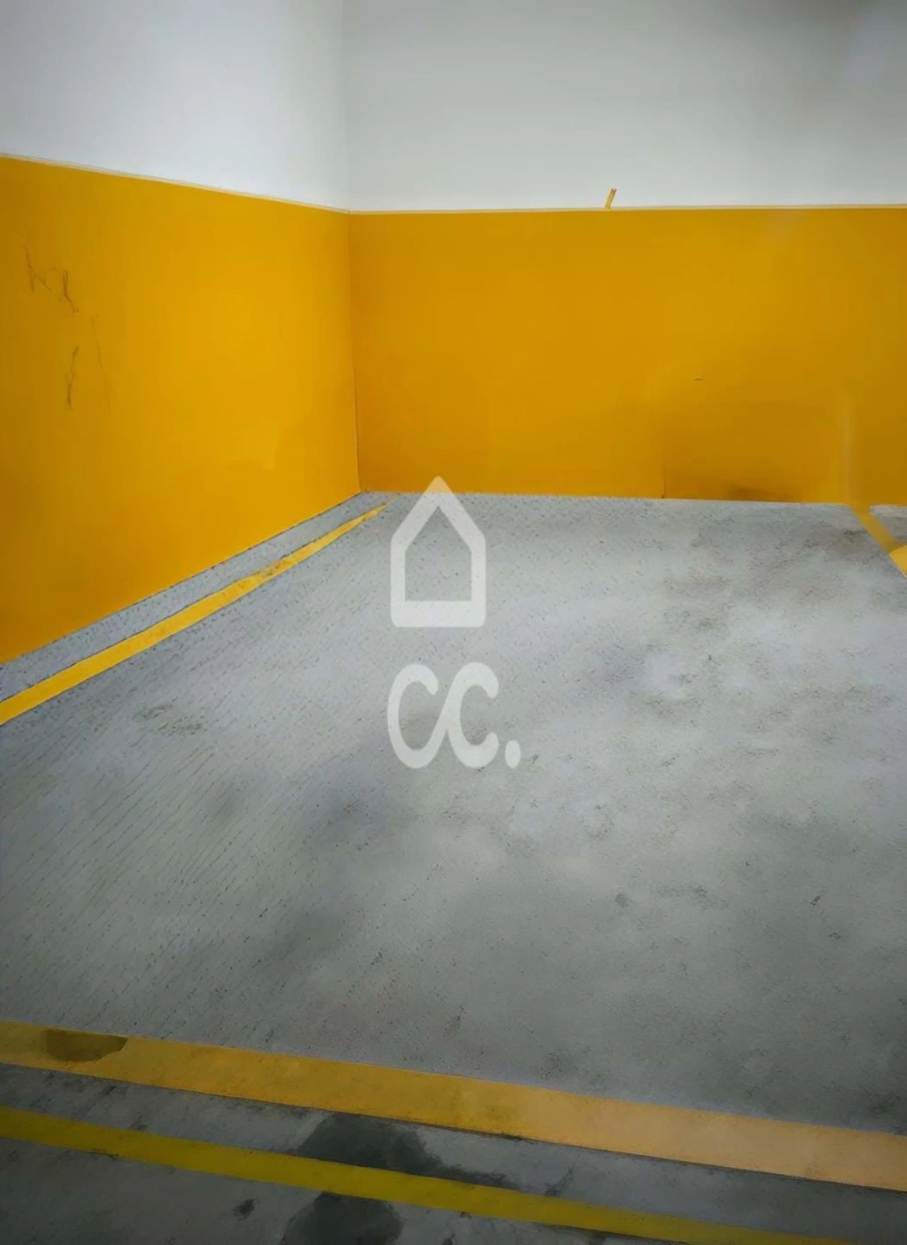 Garagem para Venda em Rio Tinto Foto 1