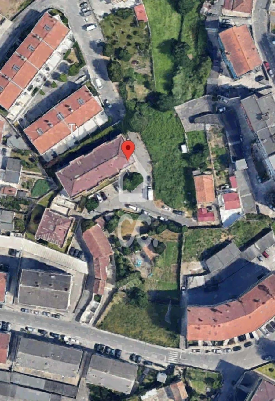 Garagem para Venda em Rio Tinto Foto 4