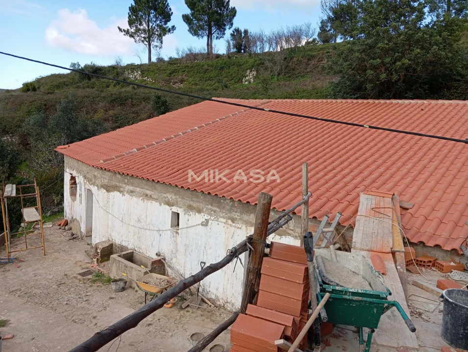 Moradia T2 para Venda em Monchique Foto 4