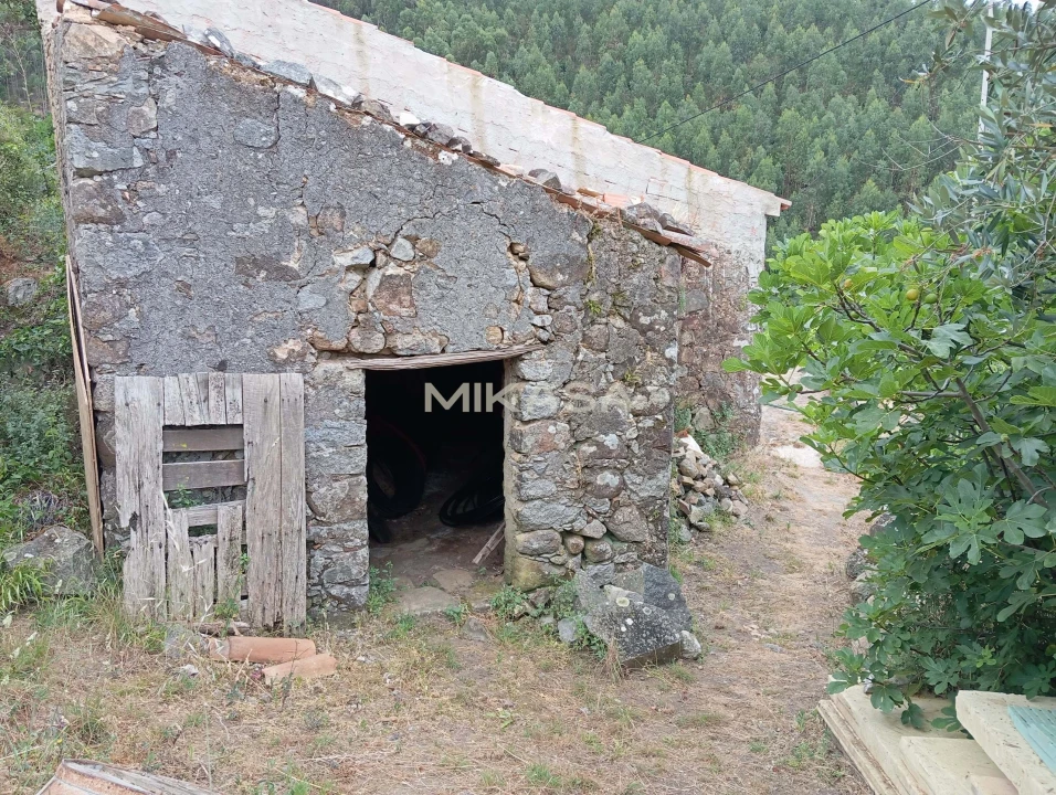 Moradia T2 para Venda em Monchique Foto 7