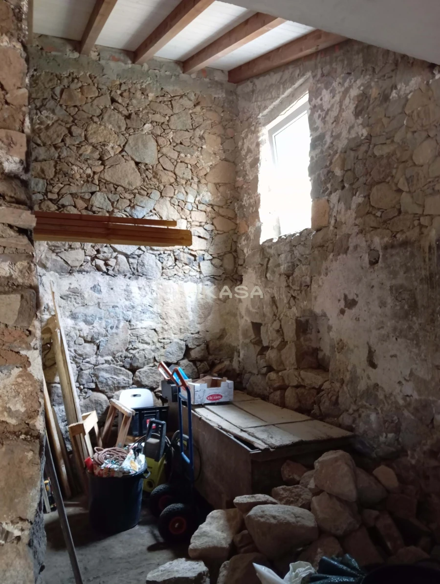 Moradia T2 para Venda em Monchique Foto 16