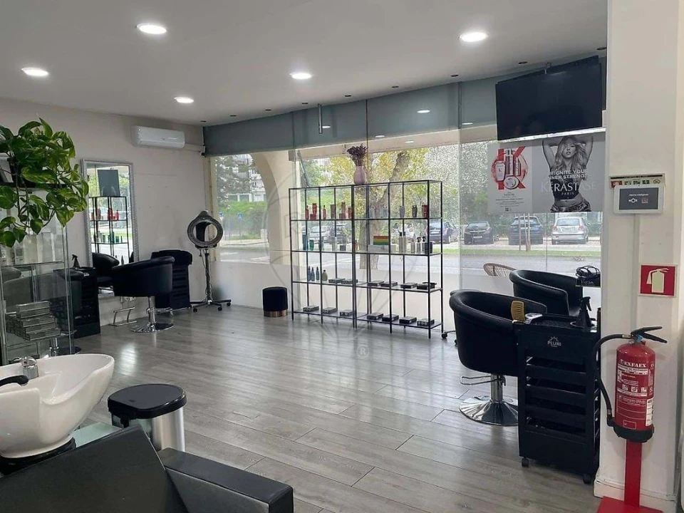 Apartamento T3 para Venda em Cascais e Estoril Foto 1