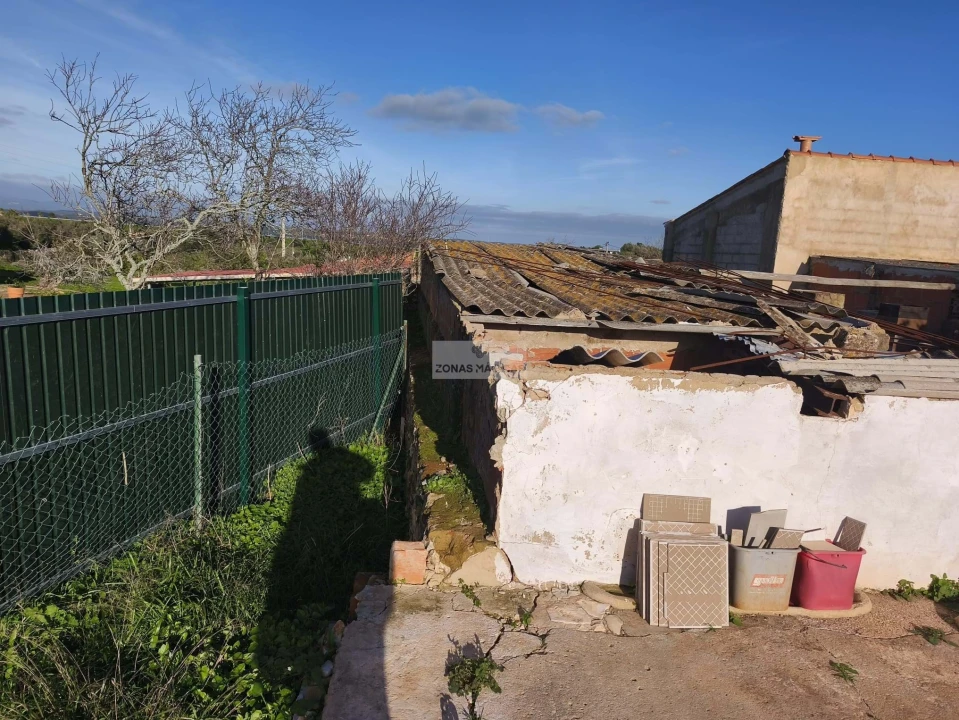 Moradia T2 para Venda em Lagos (São Sebastião e Santa Maria) Foto 4