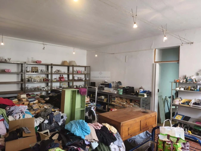 Moradia T4 para Venda em Lagos (São Sebastião e Santa Maria) Foto 9